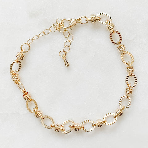 Textured Chain Bracelet